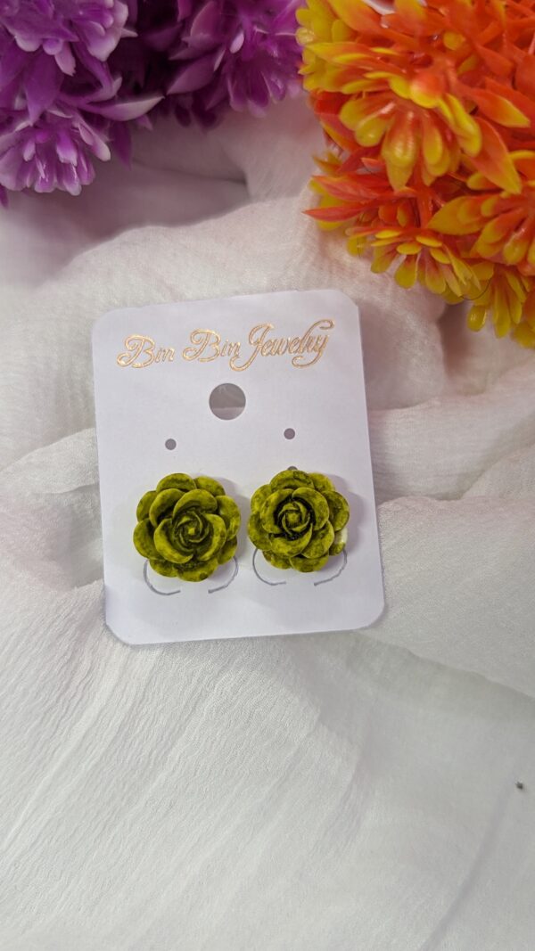 Flower Studs
