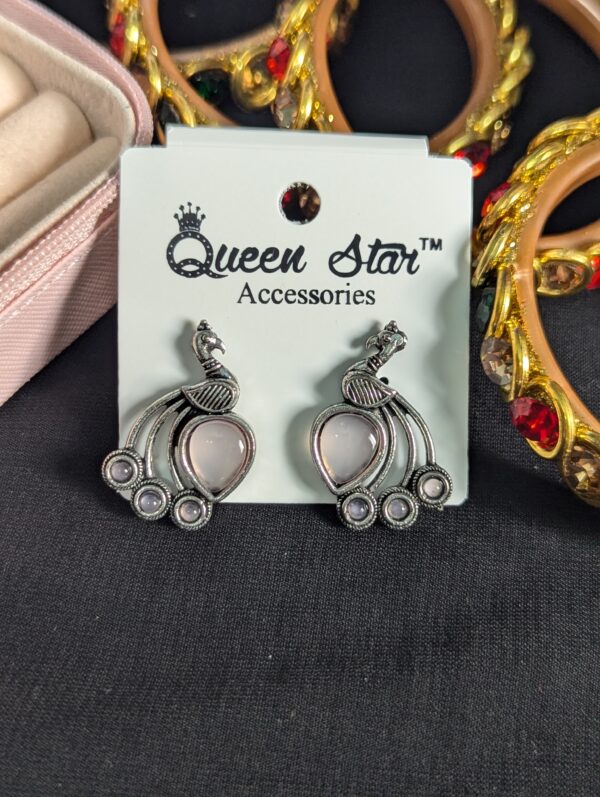 Oxidized earring