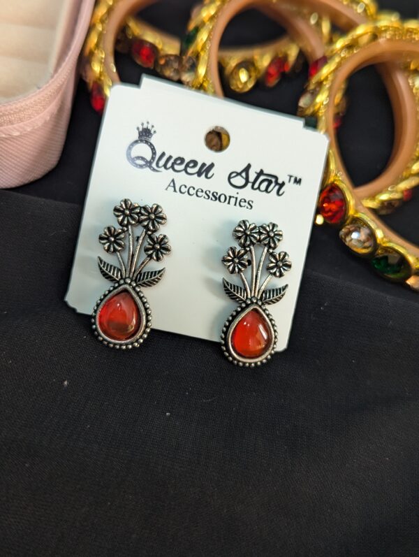 Oxidized earring