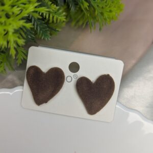 Heart velvet studs_Brown Colour