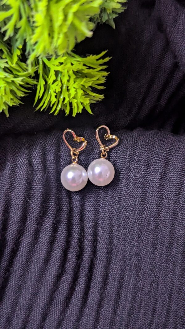Pearl Drop Earring