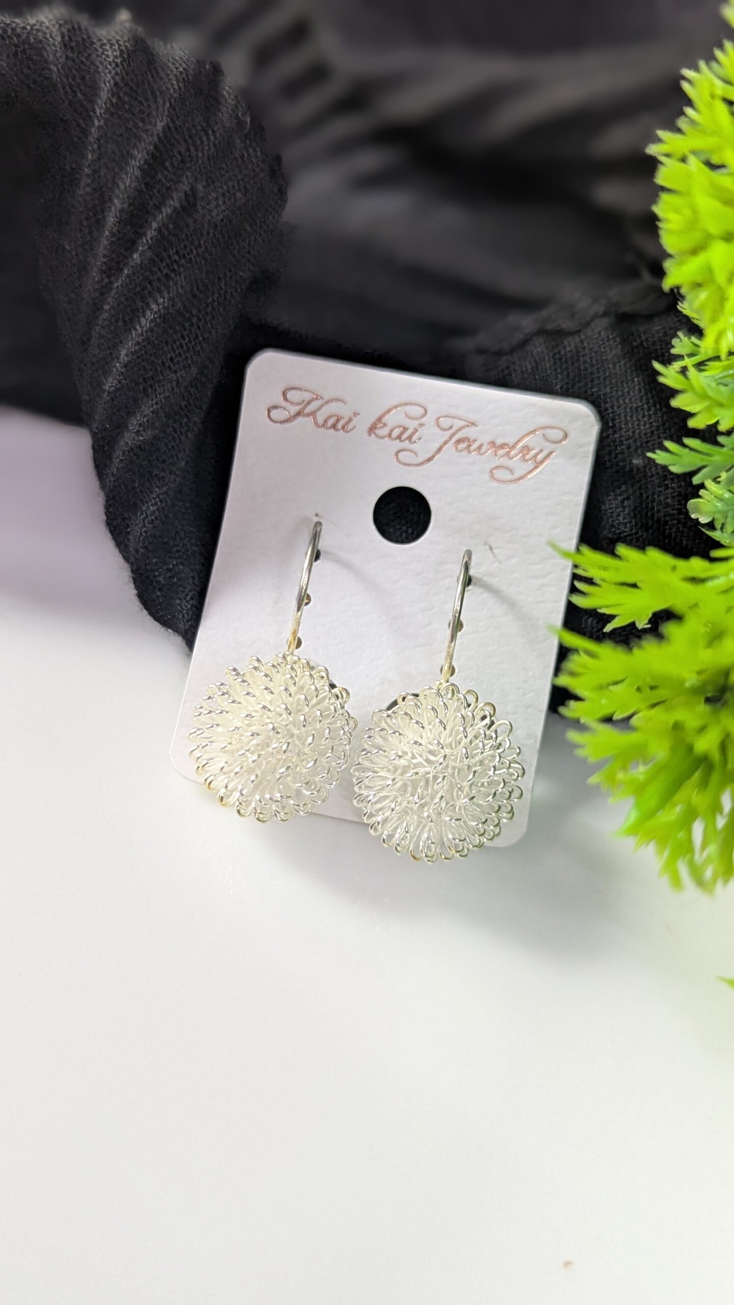 Leverback Earring