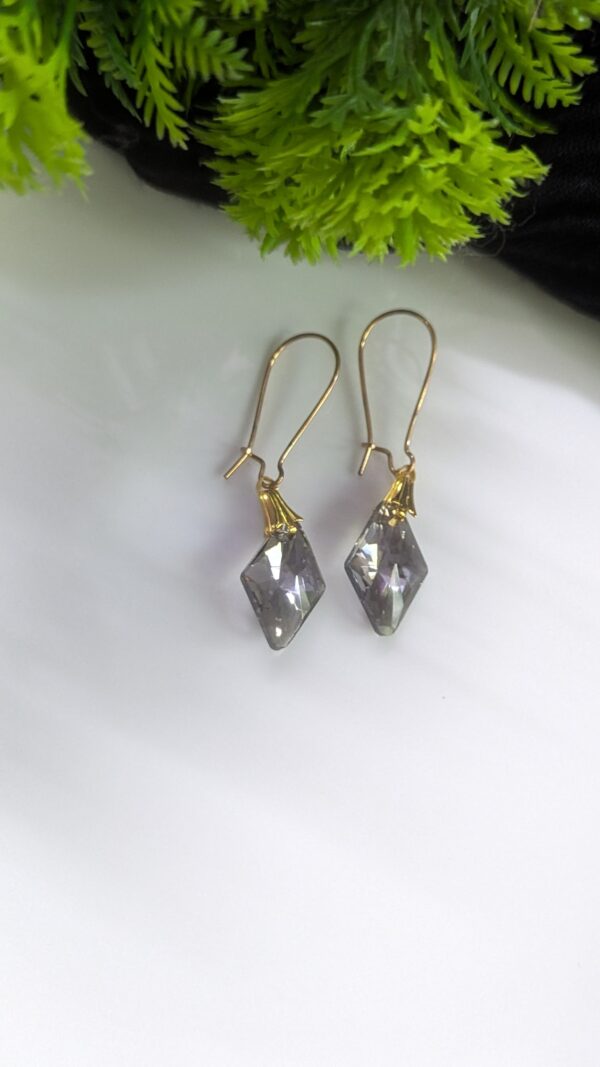 Crystal drops