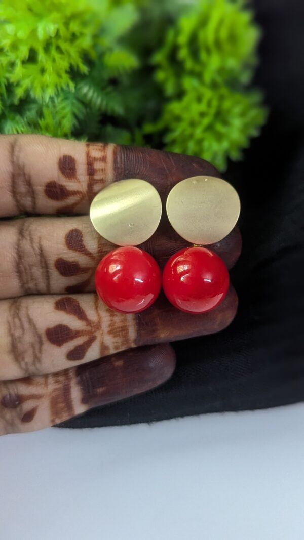 Pearl Drops