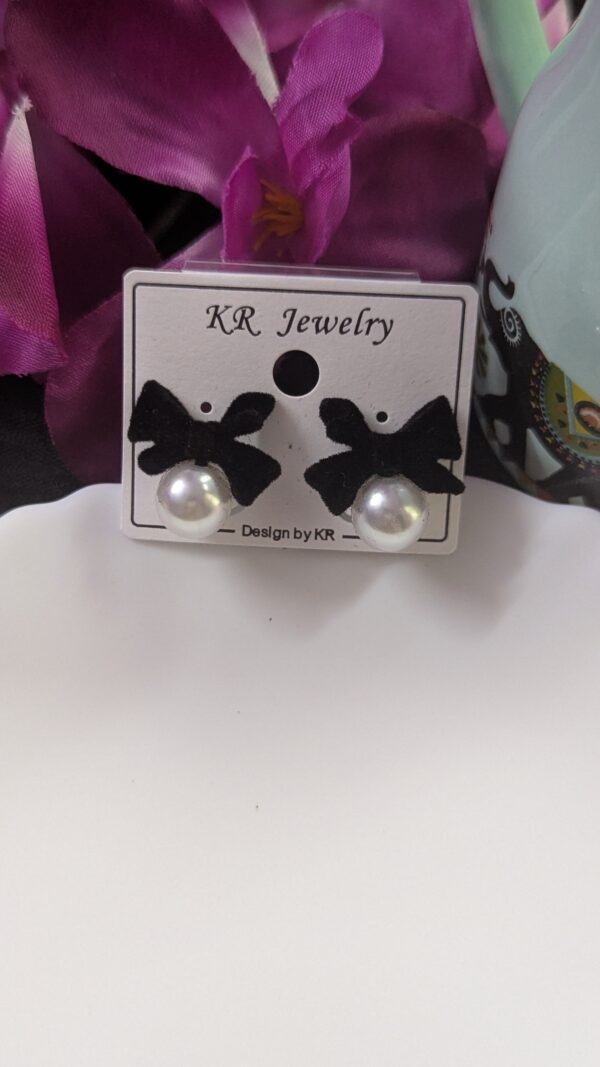 Velvet Bow Korean Earring