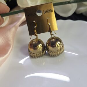 Weightless Mehandi Gold Jhumka