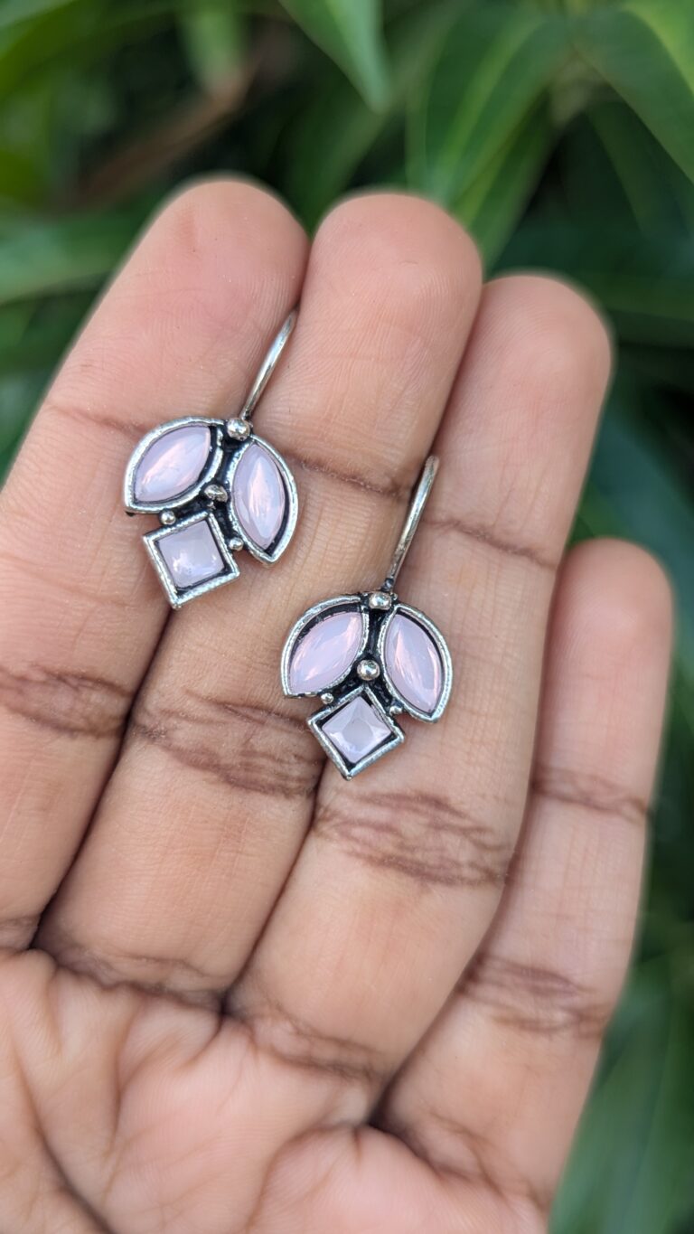 PXL_20250820_112947446.PORTRAIT