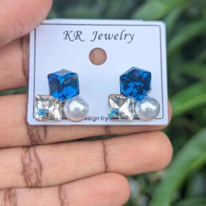 Trendy Crystal Korean Studs_Blue
