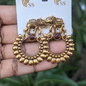 Elepant Earring_Maroon Stone