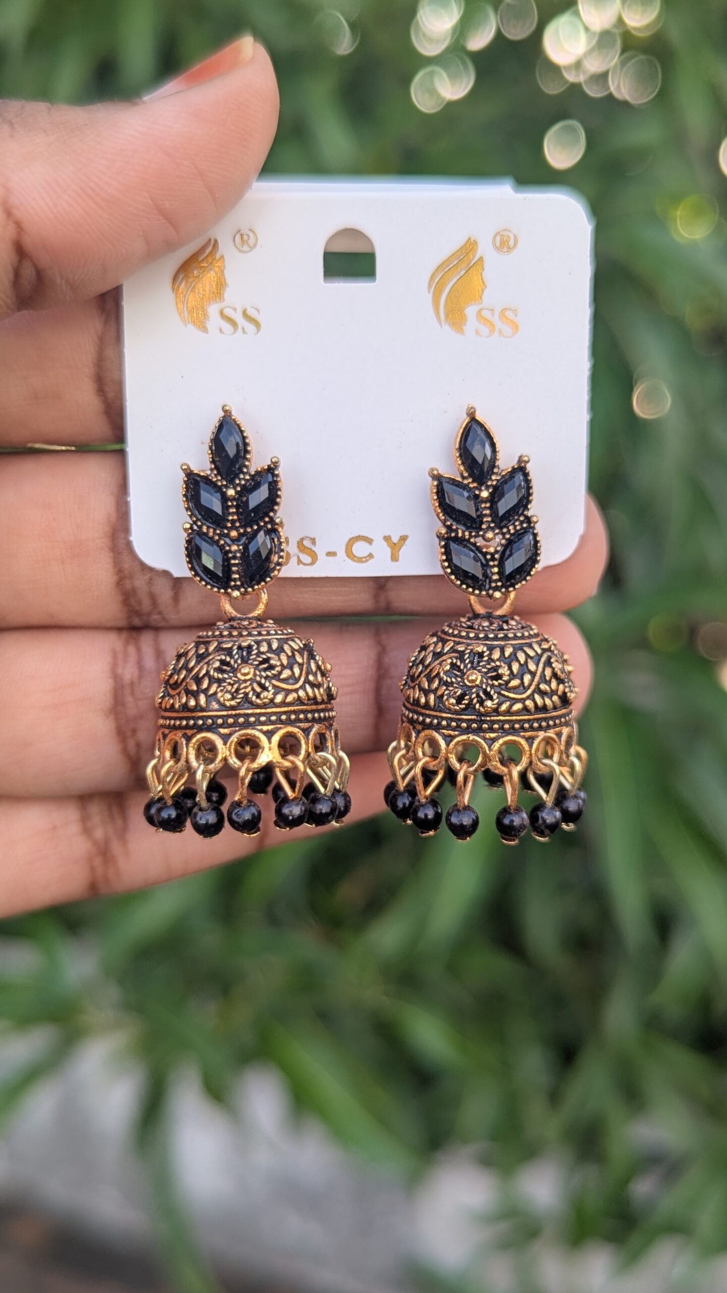 Jhumka_Black