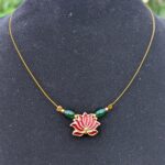 Lotus invisible chain _ Red