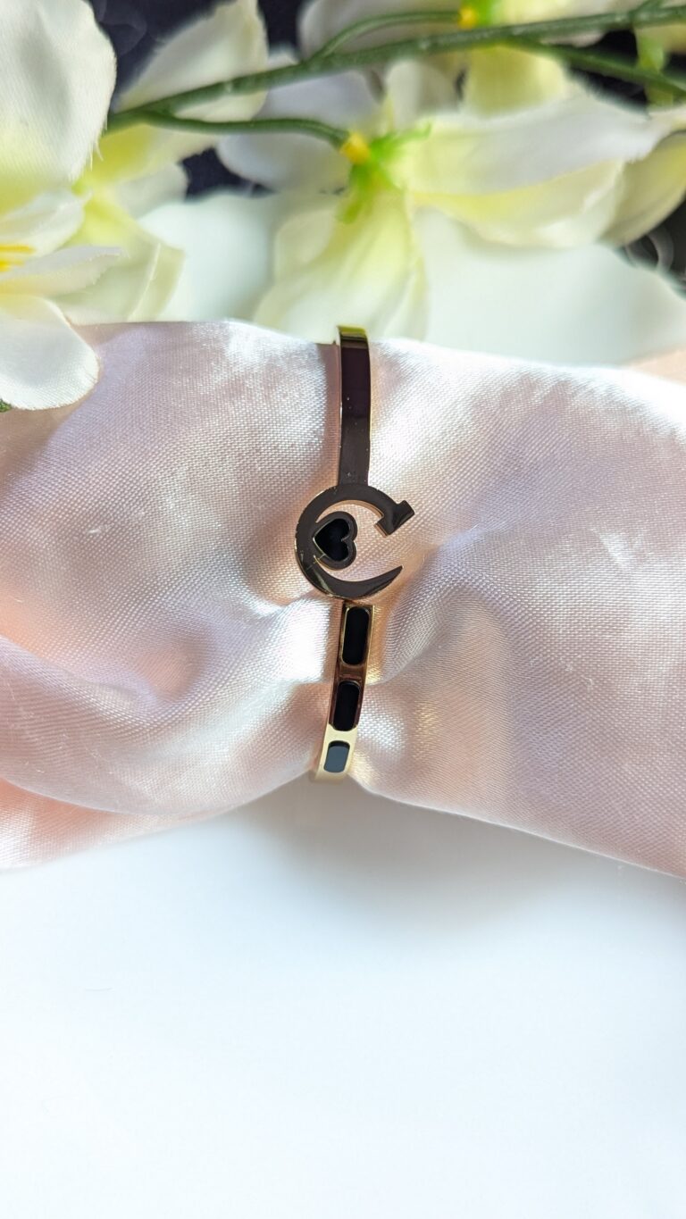 PXL_20251108_065627925.PORTRAIT