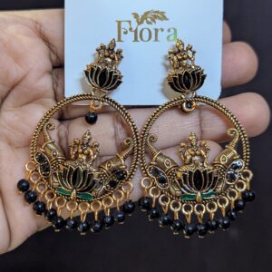 Temple Earring_Black